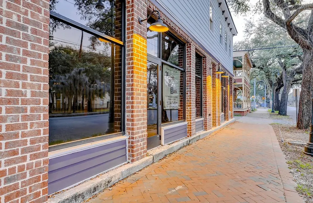 Savannah Serenade - Suite C-1